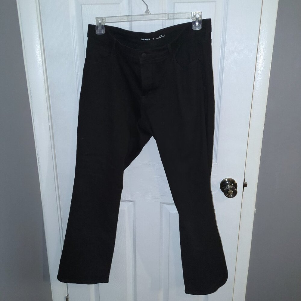 Mid-Rise Kicker Boot-Cut Jeans (Regular)